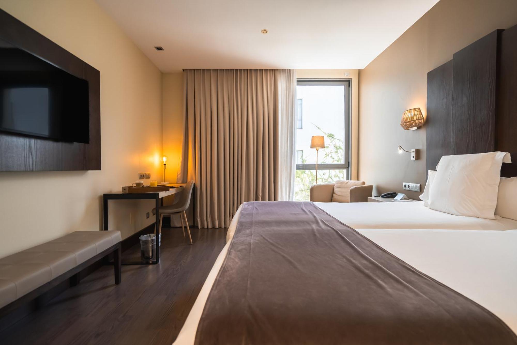La Laguna Gran Hotel 4*